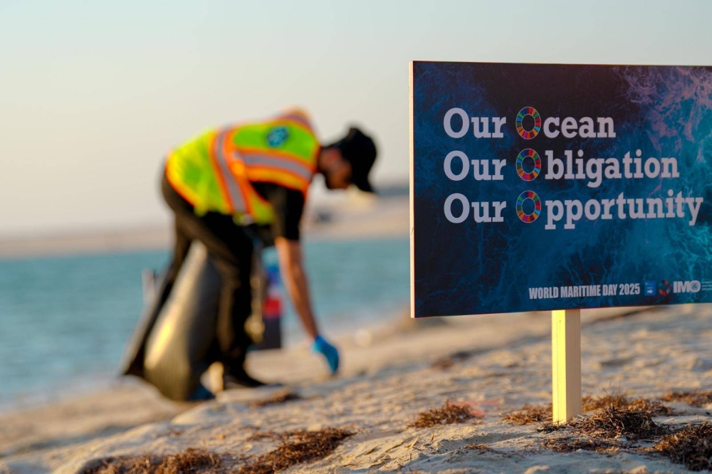 وزير المواصلات والاتصالات: مملكة البحرين تولي أهمية قصوى للحفاظ على البحار وتعزيز استدامتها