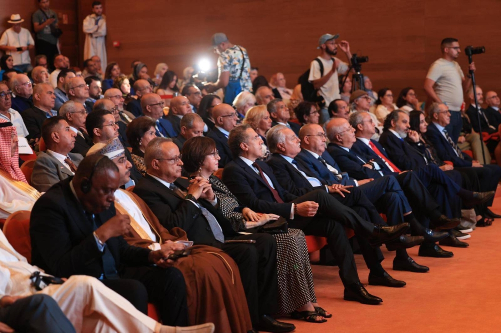 نبيل الحمر يشيد بالدور البارز للراحل محمد بن عيسى في تعزيز الثقافة العربية