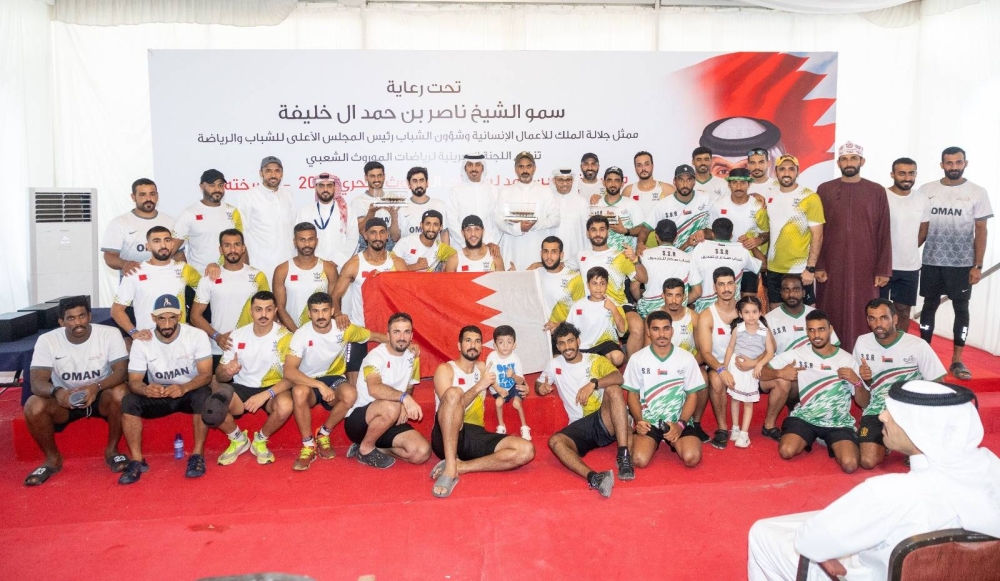 "سموم" يتوج بأول سباقات التجديف الشعبي في موسم ناصر بن حمد لرياضات الموروث البحري