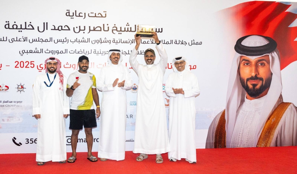 "سموم" يتوج بأول سباقات التجديف الشعبي في موسم ناصر بن حمد لرياضات الموروث البحري