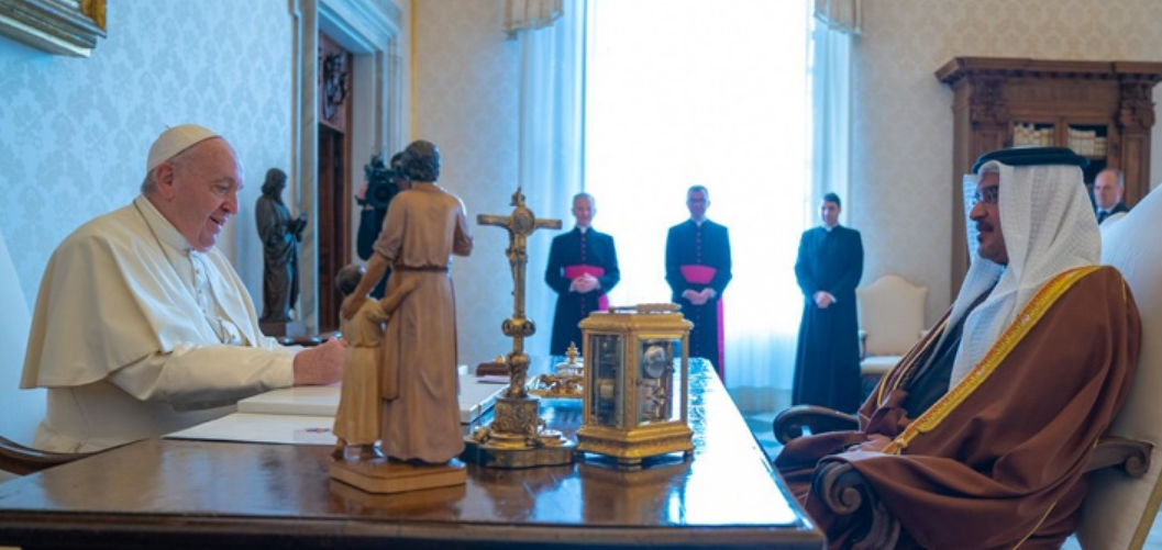 البحرين وحاضرة الفاتيكان.. شراكة إنسانية راسخة تعزز قيم التعايش والحوار بين الأديان