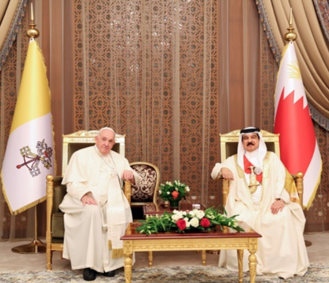 البحرين وحاضرة الفاتيكان.. شراكة إنسانية راسخة تعزز قيم التعايش والحوار بين الأديان
