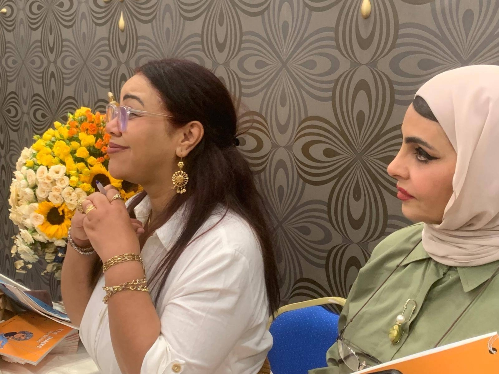 تدشين كتاب (الوجبات الخفيفة) في أمسية جمعت الفكر والفن والتربية وسط حضور نوعي