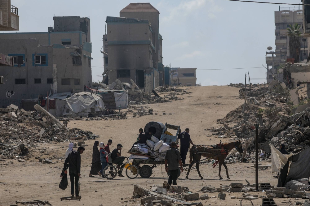 إسرائيل تقتل عوائل مخاتير ووجهاء في غزة