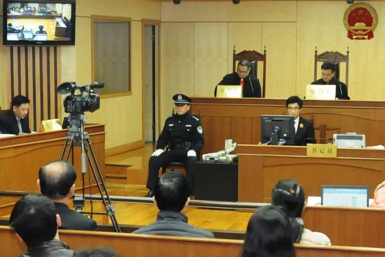 حكم بالإعدام مع وقف التنفيذ لوزير صيني سابق في قضية رشوة