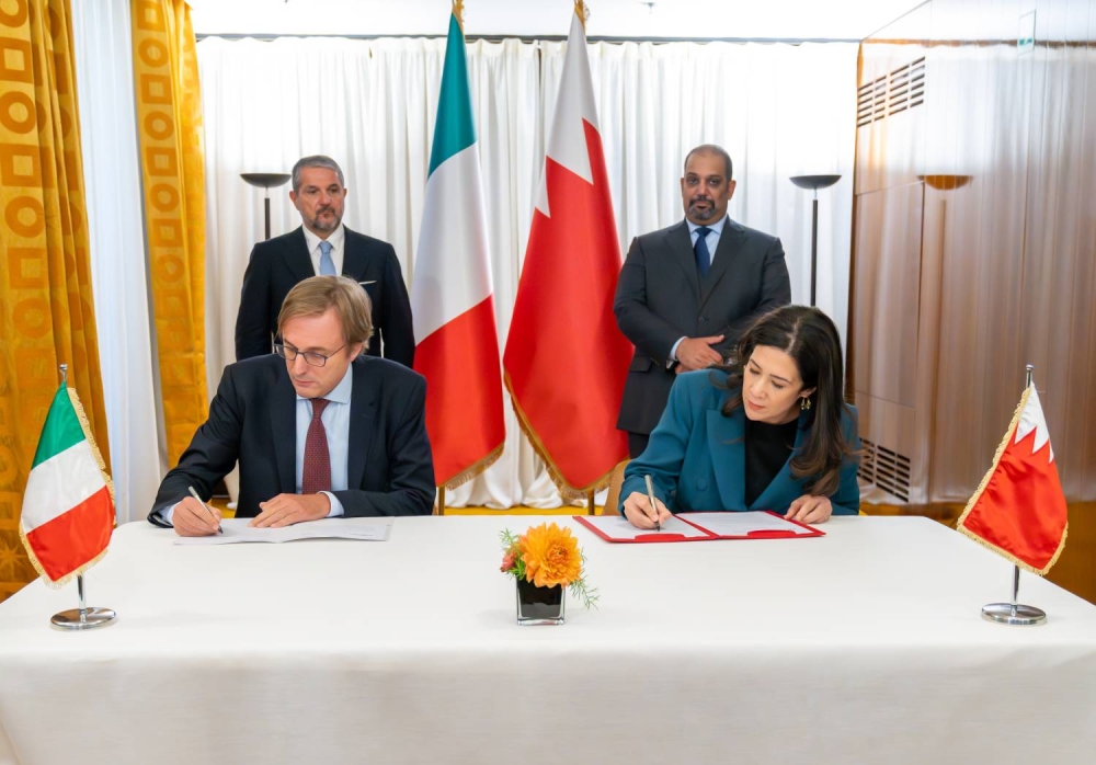 وزير المالية والاقتصاد الوطني يشهد مراسم التوقيع على عدد من الاتفاقيات