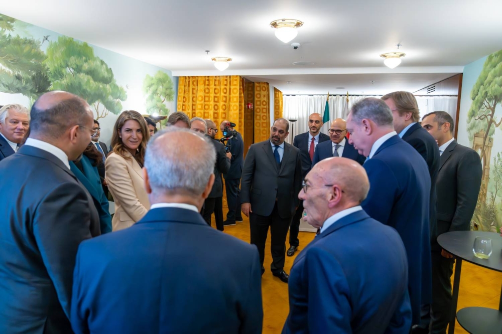 وزير المالية والاقتصاد الوطني يشهد مراسم التوقيع على عدد من الاتفاقيات