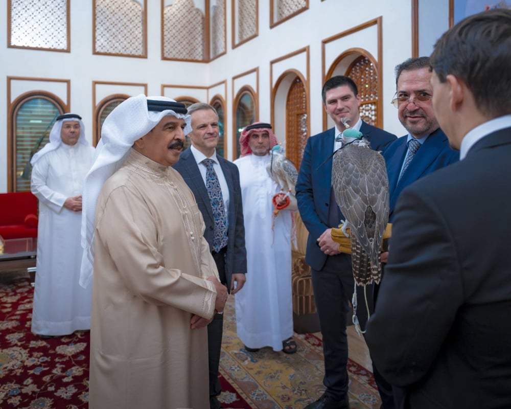 الملك يستقبل السفير الروسي وعدد من المسؤولين من روسيا الاتحادية