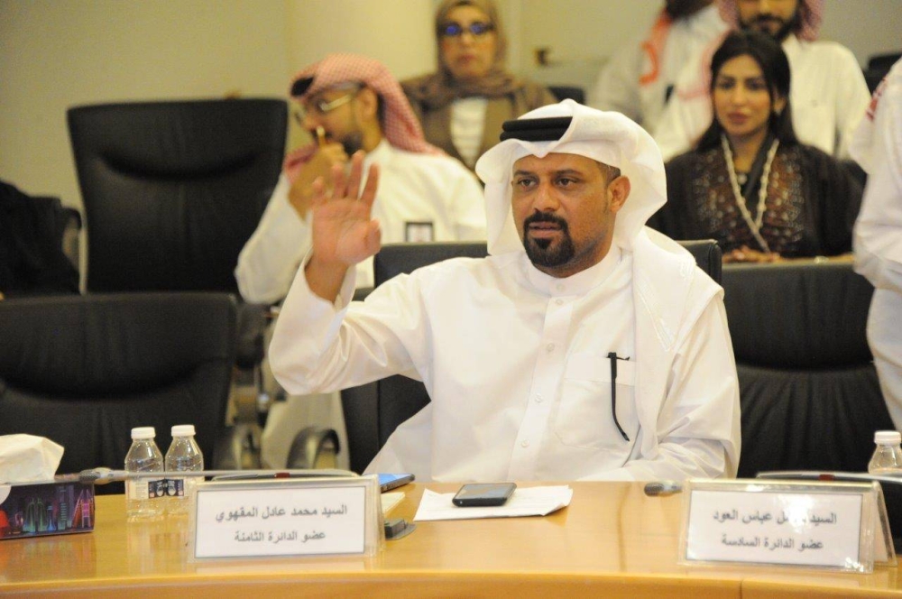 المقهوي يدعو لتخفيف سرعة الشاحنات على جسر خليفة بن سلمان