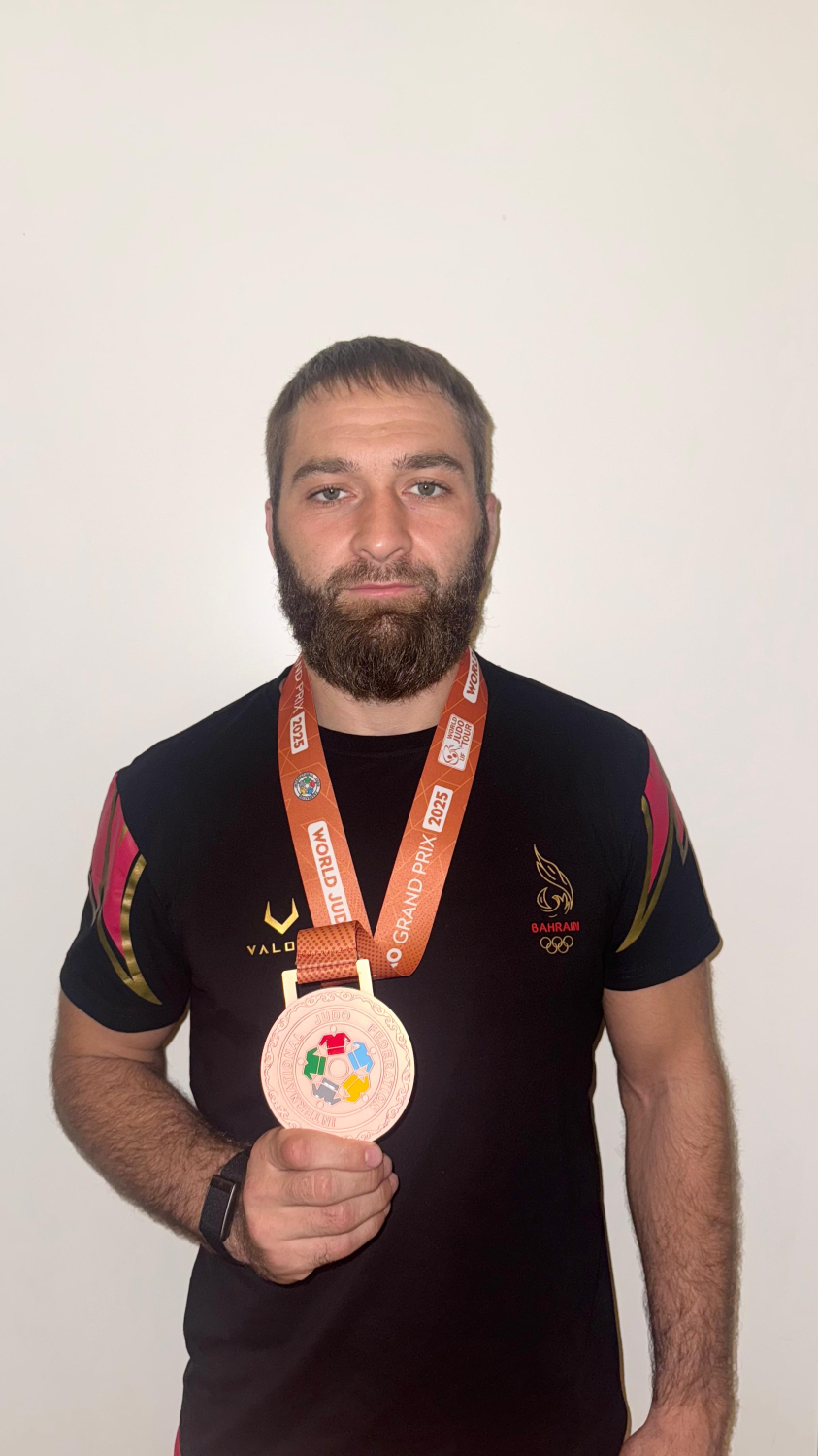 لاعب البحرين اسكيربي جيربيكوف يحصد الميدالية البرونزية بـ&laquo;دولية الصين للجودو&raquo;