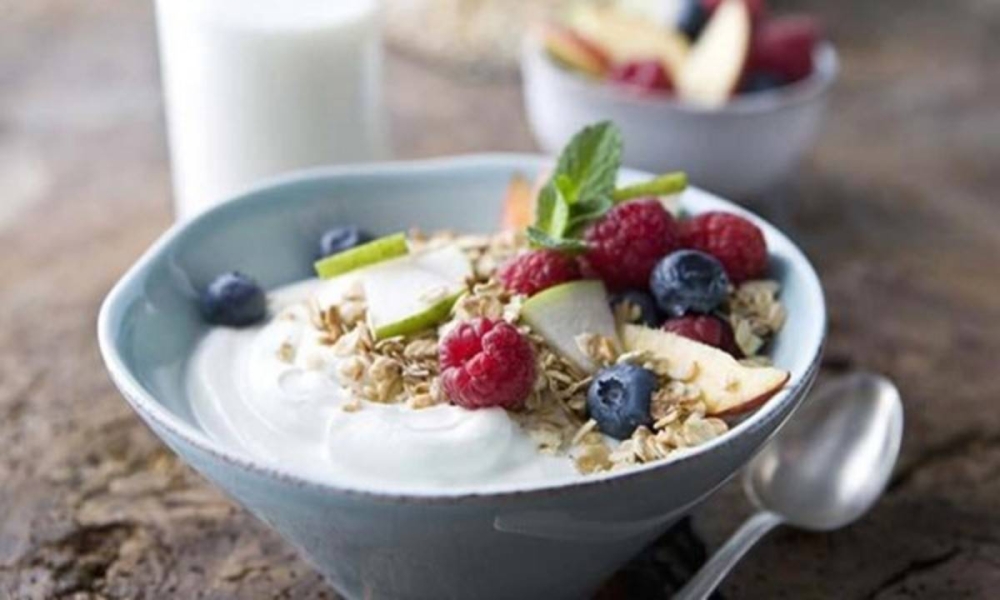 الشوفان والزبادي للتخسيس.. وصفة الشبع السريع بدون حرمان