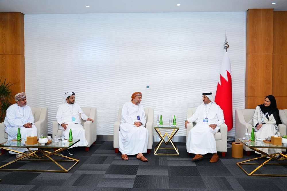 وزير المواصلات والاتصالات يلتقي عدد من الوزراء والمسؤولين  لتعزيز التعاون في مجال النقل