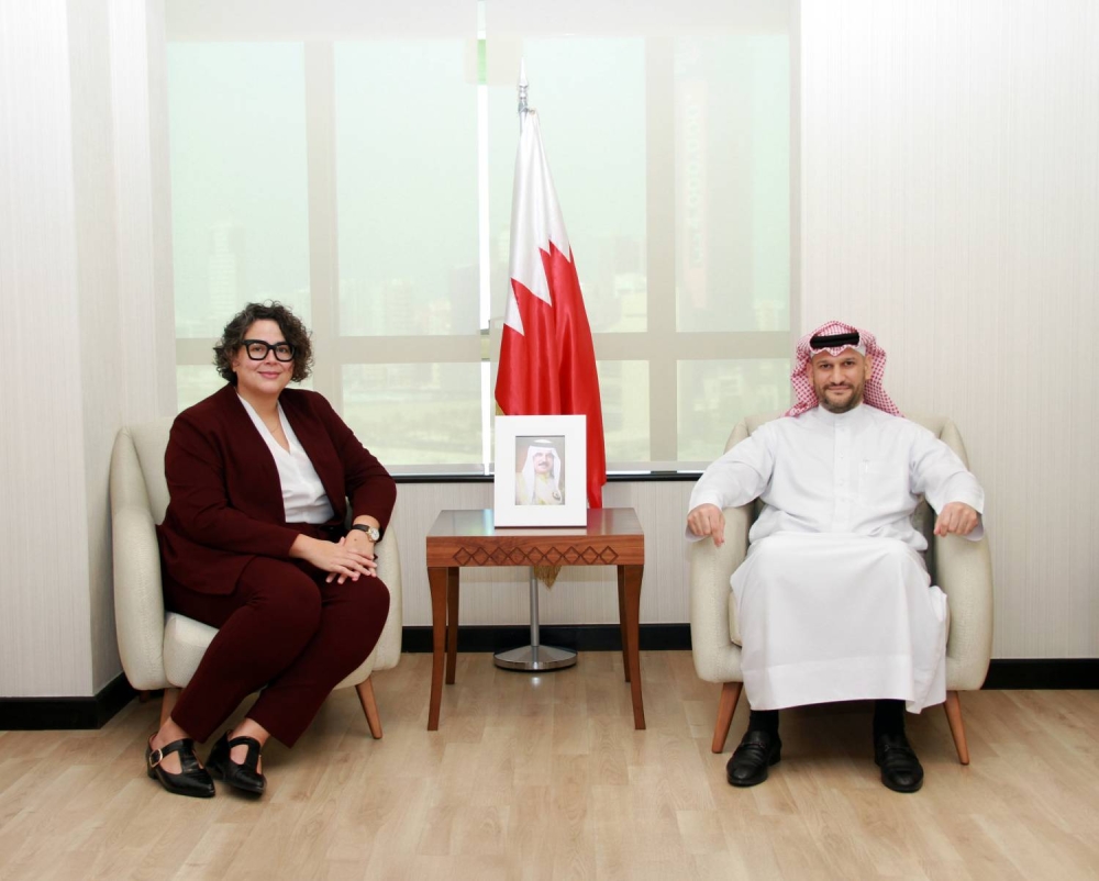 الرئيس التنفيذي لهيئة تنظيم سوق العمل يستقبل نائب السفير الأمريكي لدى المملكة