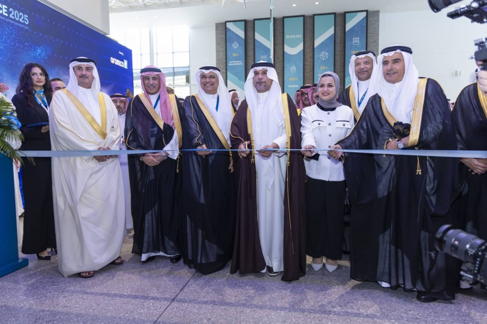 انطلاق أعمال المؤتمر والمعرض الدولي للتكرير والبتروكيماويات والصناعات التحويلية