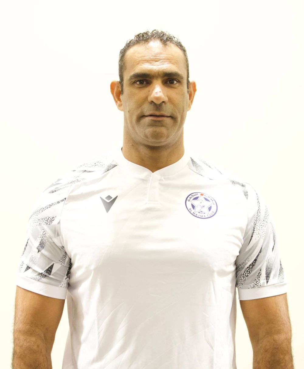 يوسف عبدالواحد مدربًا للفريق الاول في النجمة ونصيف وعبدالقادر مساعدين