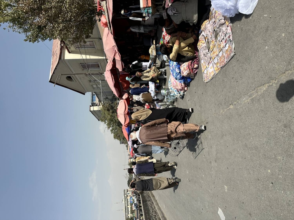 رحالة بحرينيون في جولة سياحية الى أفغانستان