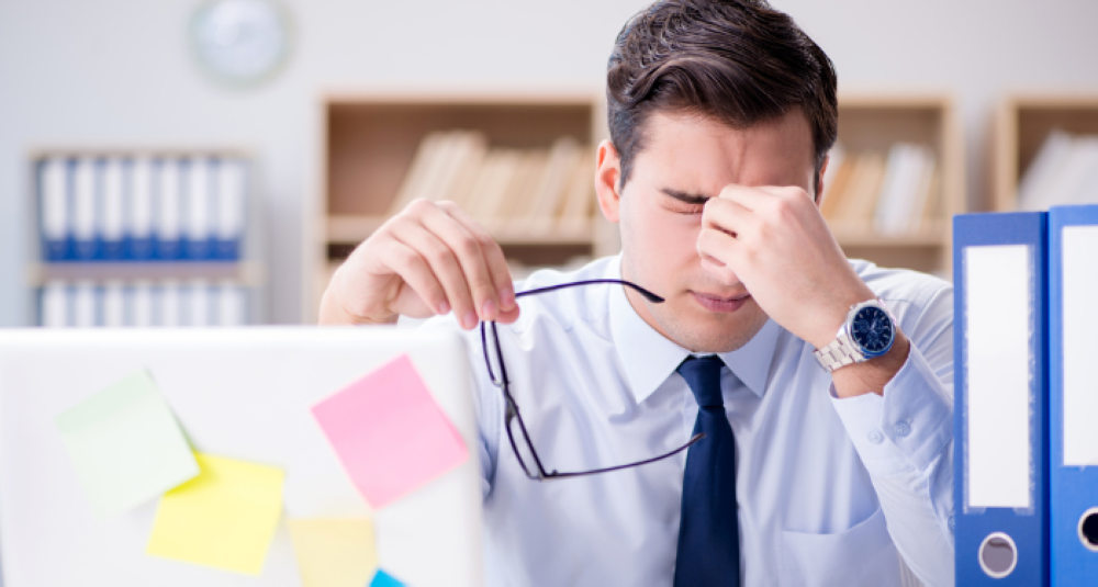 علامات التوتر المزمن.. متى يتحول الإرهاق إلى خطر على صحتك؟