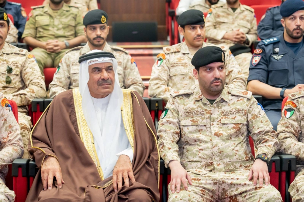 "أمانة النواب" تستقبل الدفعة الأولى من المشاركين في الدورة القضائية التأسيسية لضباط القضاء العسكري