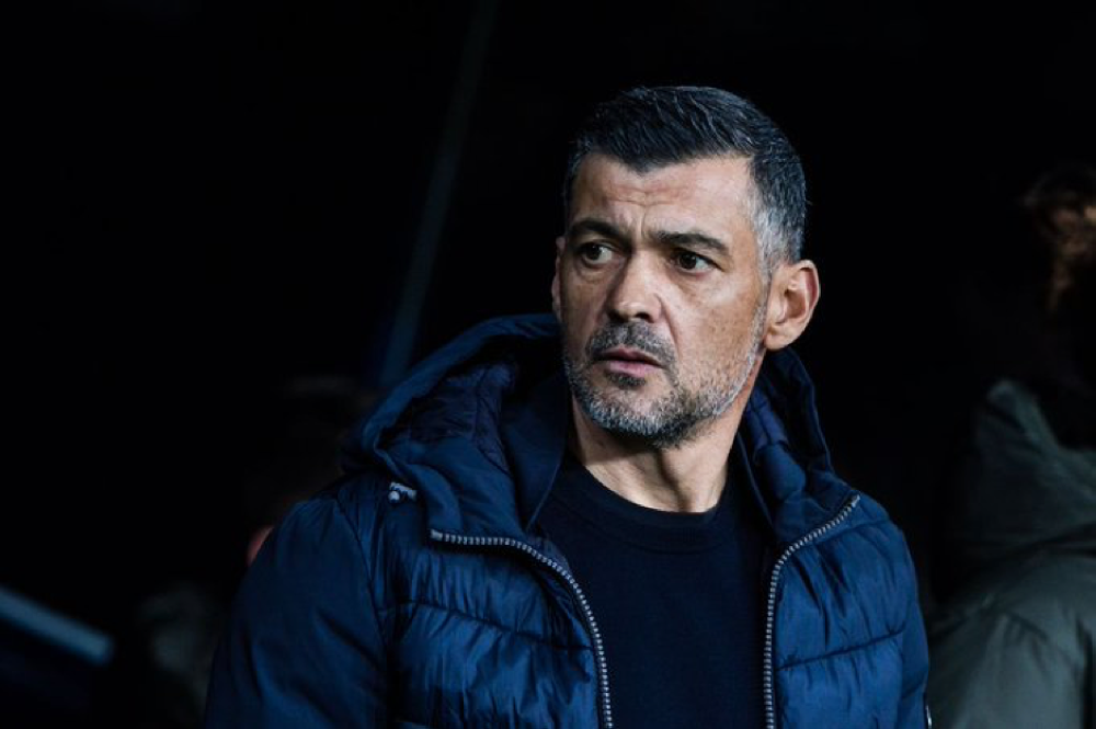 سيرجيو كونسيساو يقترب من تدريب اتحاد جدة خلفًا للوران بلان