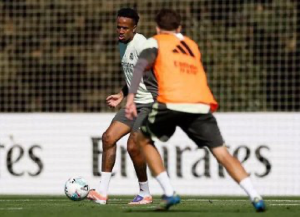 إيدير ميليتاو يقترب من العودة مع ريال مدريد ضد فياريال