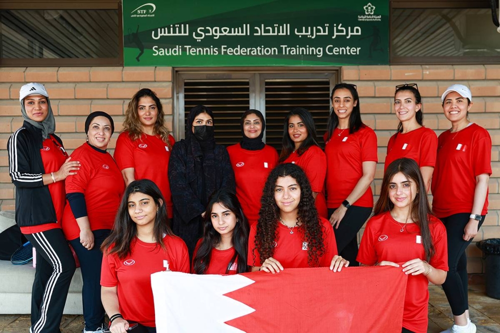 لاعبات البحرين يتصدرن المنافسات الودية المشتركة