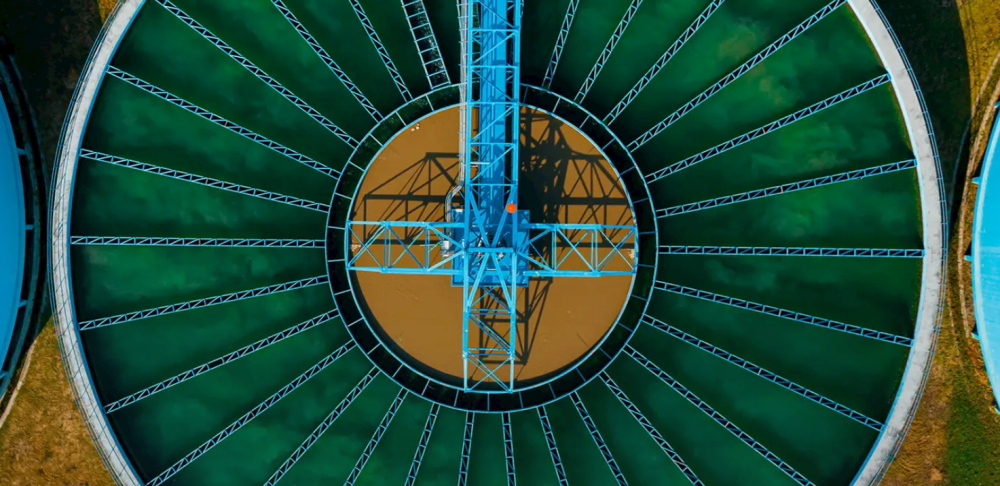 12 مشروع كهرباء وماء في البحرين بأكثر من 211 مليون دينار