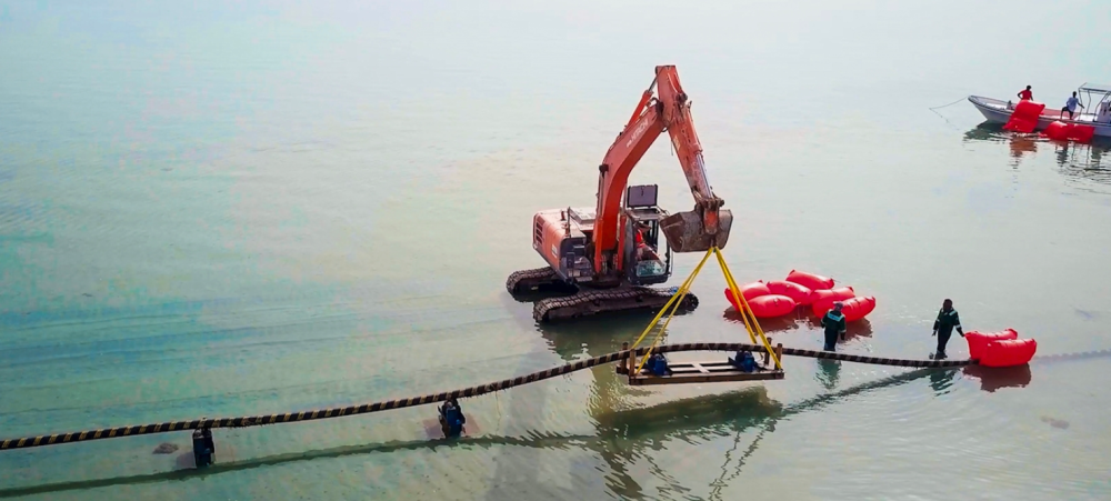 12 مشروع كهرباء وماء في البحرين بأكثر من 211 مليون دينار