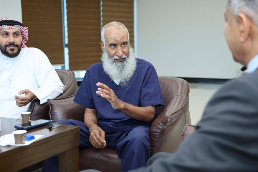 النائب د. سرور: دعم مهنة الحجامة يعزز السياحة العلاجية في المملكة