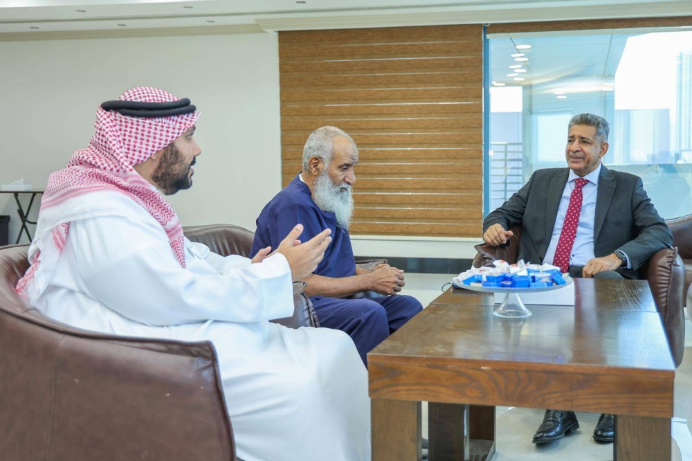 النائب د. سرور: دعم مهنة الحجامة يعزز السياحة العلاجية في المملكة