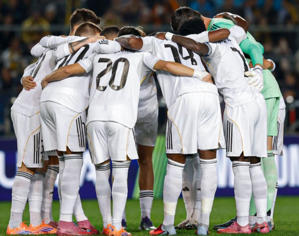 ريال مدريد ضد فياريال.. اختبار ناري للملكي في صراع صدارة الدوري الإسباني