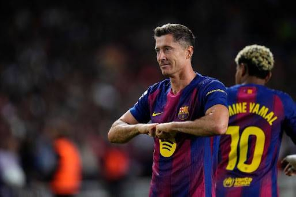 روبرت ليفاندوفسكي يتجاوز 700 هدف في مسيرته الكروية.. أرقام تاريخية لا تُصدق