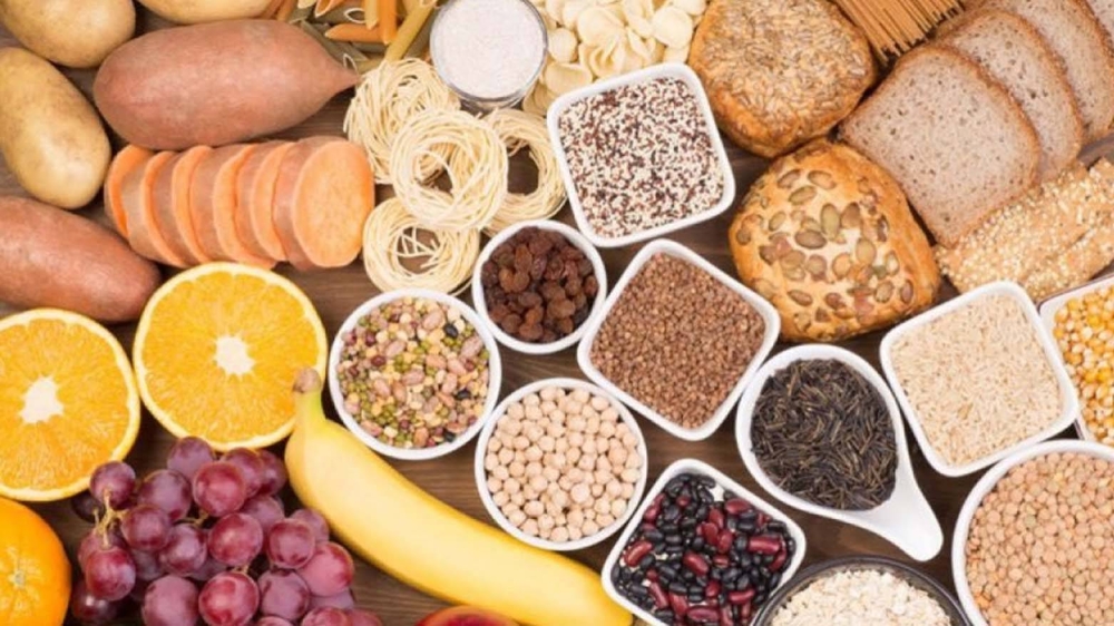 كيف يحافظ مزيج البروتين والكربوهيدرات على وزن صحي وطاقة ثابتة؟