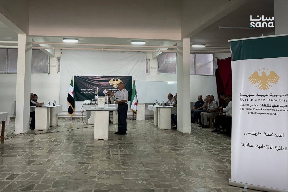 انطلاق أول انتخابات تشريعية في سوريا بعد سقوط نظام الأسد (فيديو وصور)