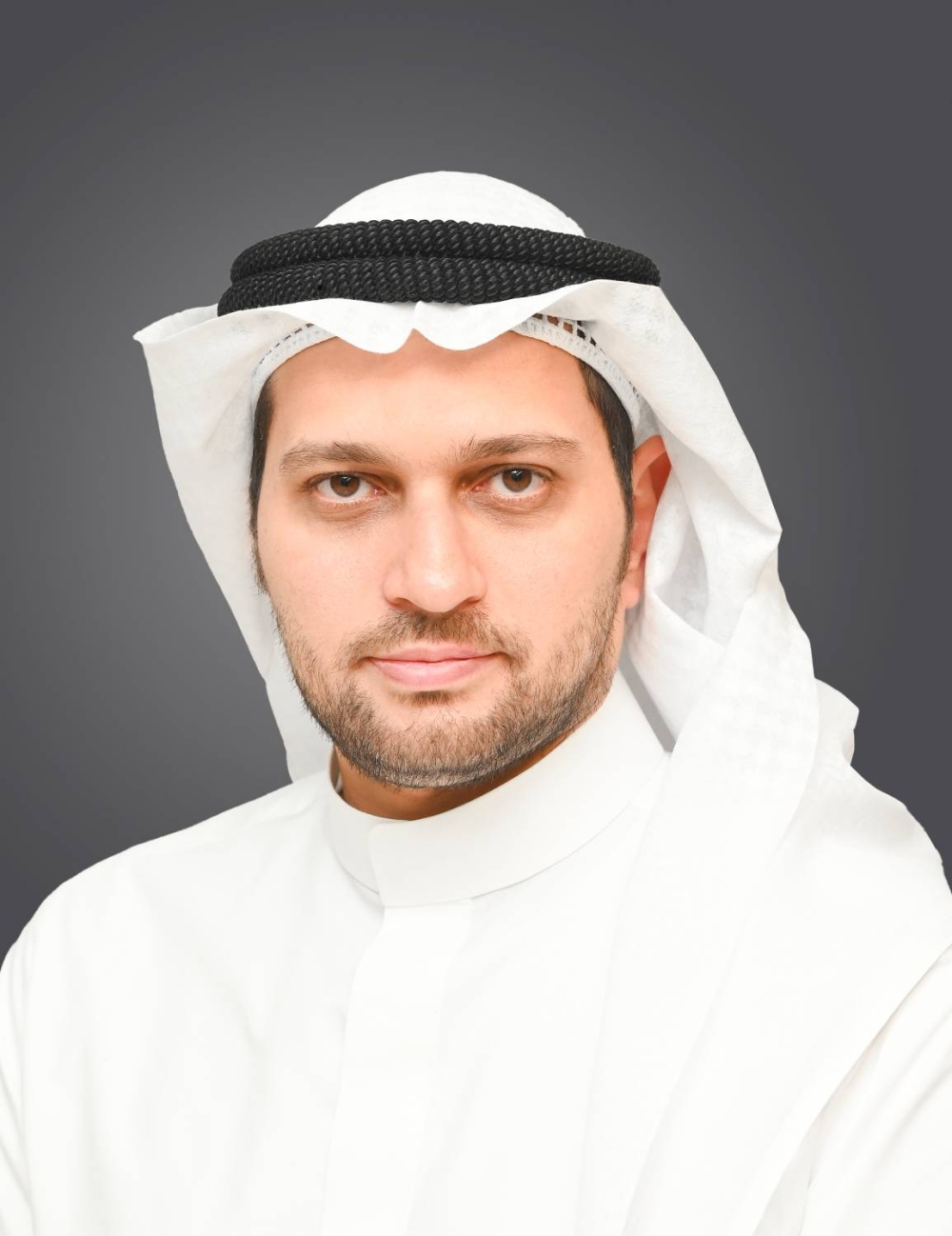 آل عصفور: &laquo;بدر الحصاد العملاق&raquo; يزين سماء البحرين مساء غد الاثنين