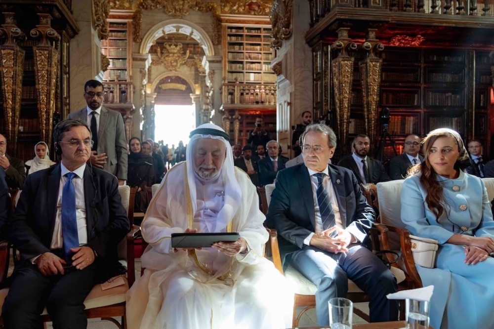 حاكم الشارقة يفتتح "مركز الدراسات العربية" في جامعة كويمبرا البرتغالية