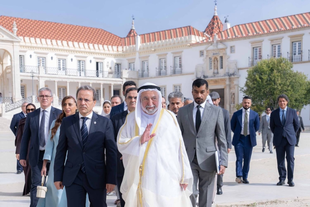 حاكم الشارقة يفتتح "مركز الدراسات العربية" في جامعة كويمبرا البرتغالية