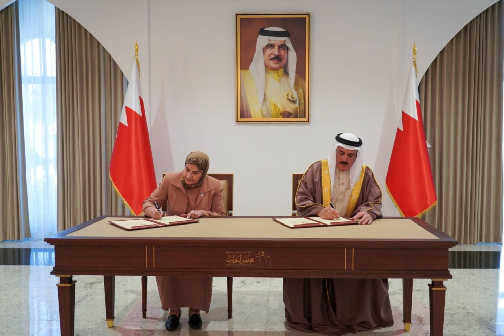 رئيس مجلس النواب: المرأة البحرينية شريك جدير في عملية التنمية الوطنية