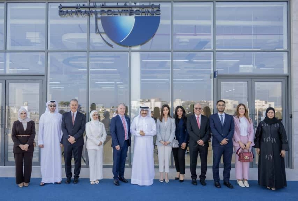 افتتح فرع "بوليتكنك البحرين" في دلمونيا وزير التربية: مواصلة بناء أجيال قادرة على الإسهام في نهضة الوطن