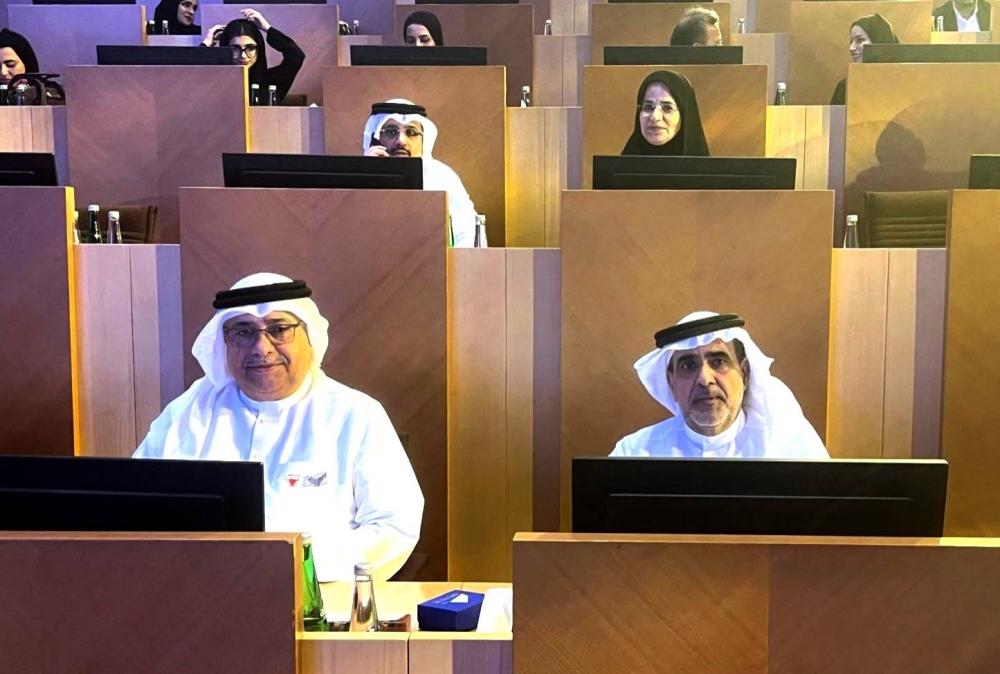 آل رحمة: اهتمام استثنائي للبحرين بوضع إطار قانوني وتنظيمي للذكاء الاصطناعي