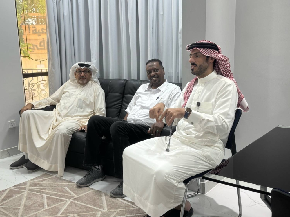 البحرينية للحوار تزور جمعية التعافي من الإدمان ضمن جهود تطوير برنامج "ملهمون"