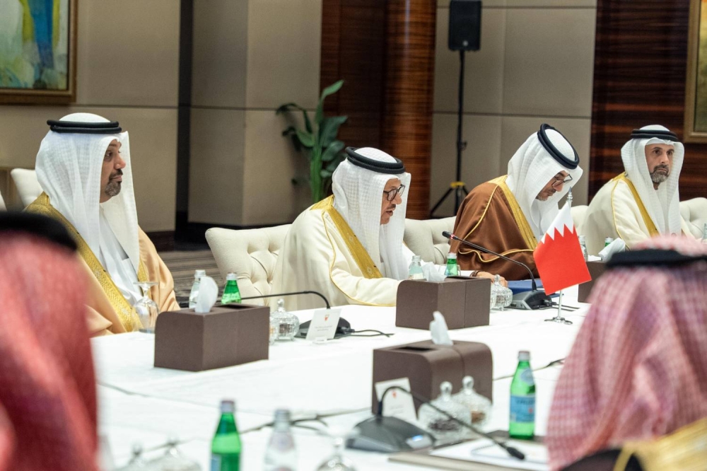 عقد اجتماع اللجنة التنفيذية المنبثقة من مجلس التنسيق البحريني السعودي