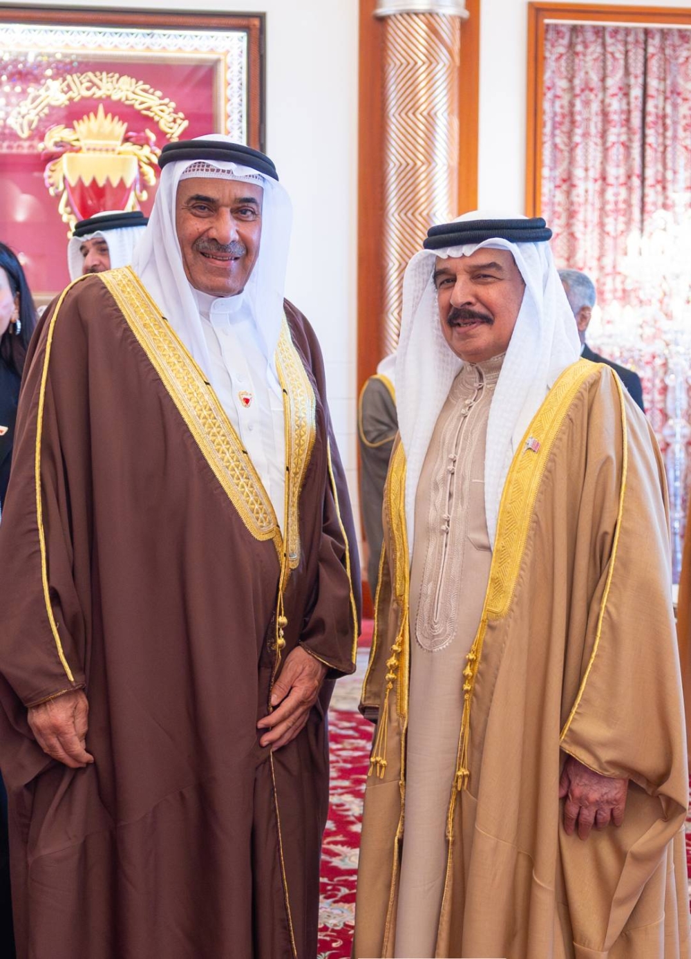 الملك : إسهام فاعل لأبناء البحرين في بناء نهضة الوطن وتعزيز سمعته المرموقة