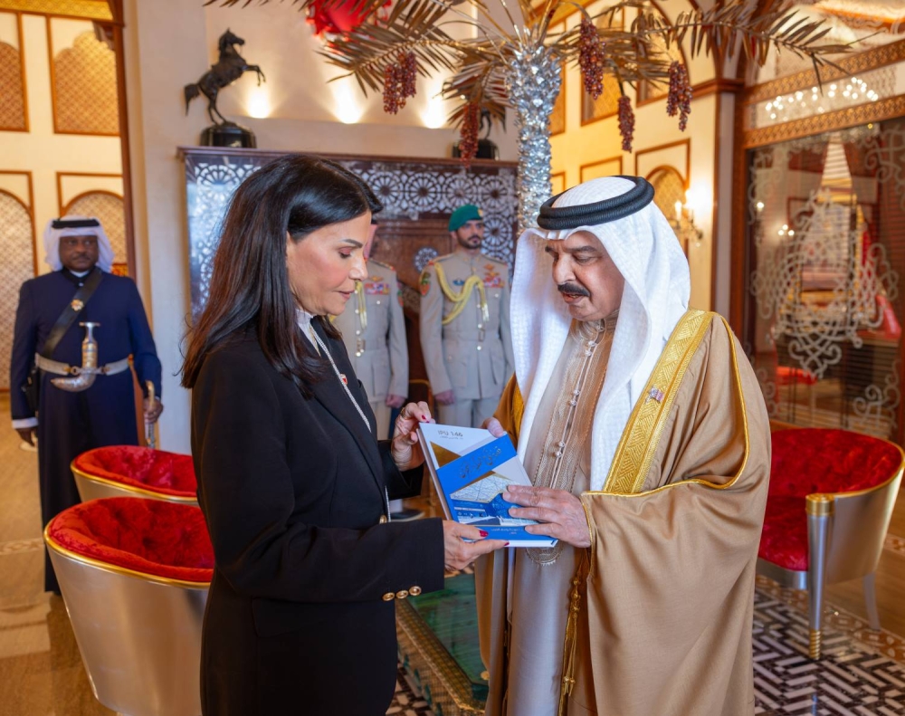 الملك : إسهام فاعل لأبناء البحرين في بناء نهضة الوطن وتعزيز سمعته المرموقة