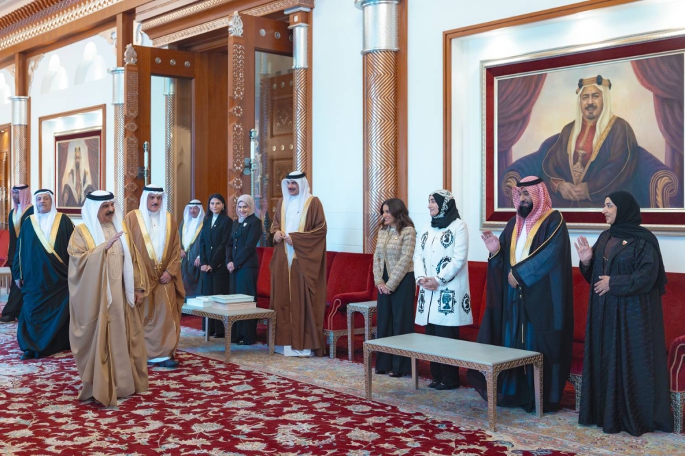 الملك : إسهام فاعل لأبناء البحرين في بناء نهضة الوطن وتعزيز سمعته المرموقة