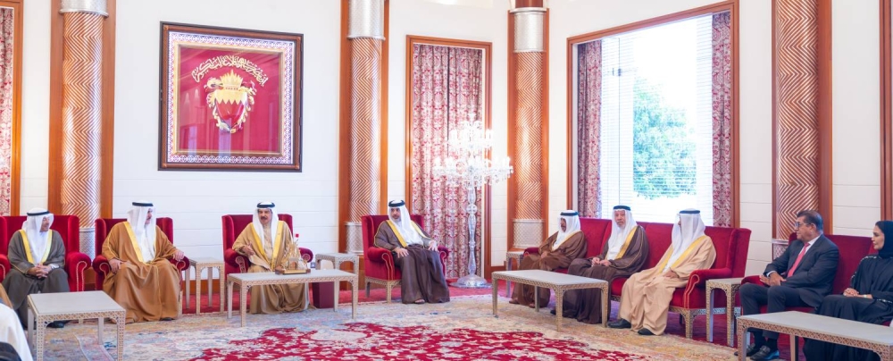 الملك : إسهام فاعل لأبناء البحرين في بناء نهضة الوطن وتعزيز سمعته المرموقة