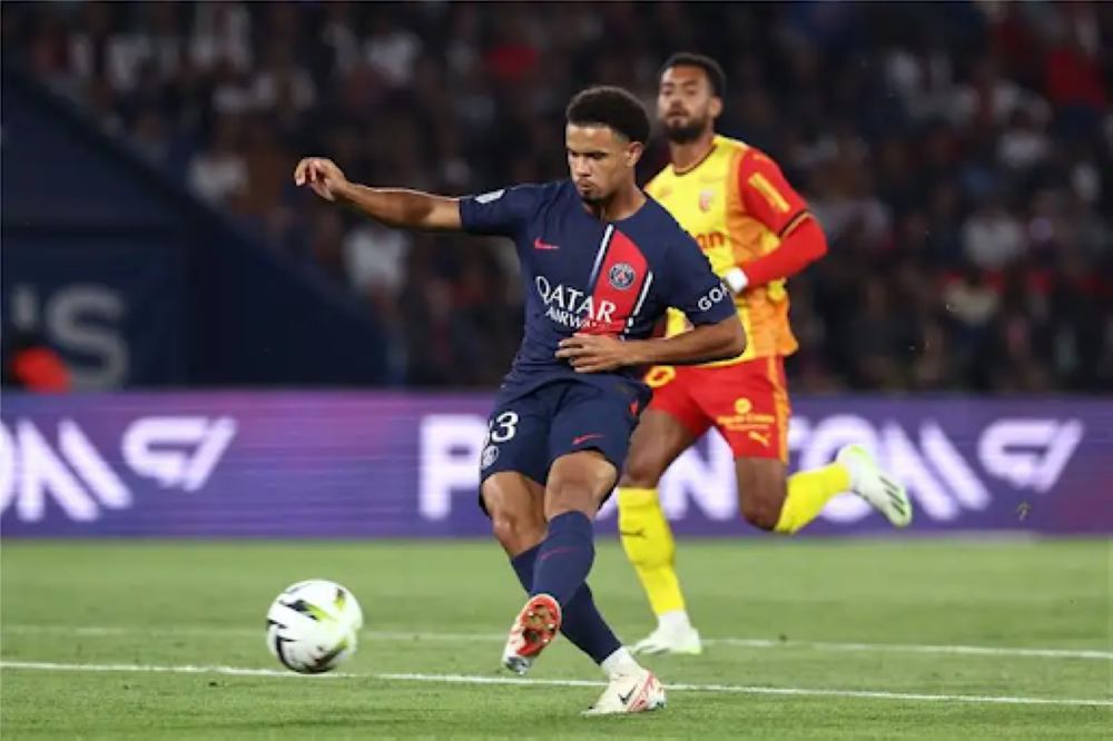 زائير إيمري يعترف بتراجع مستواه مع باريس: فقدت الثقة بعد الإصابة وأقاتل من أجل العودة