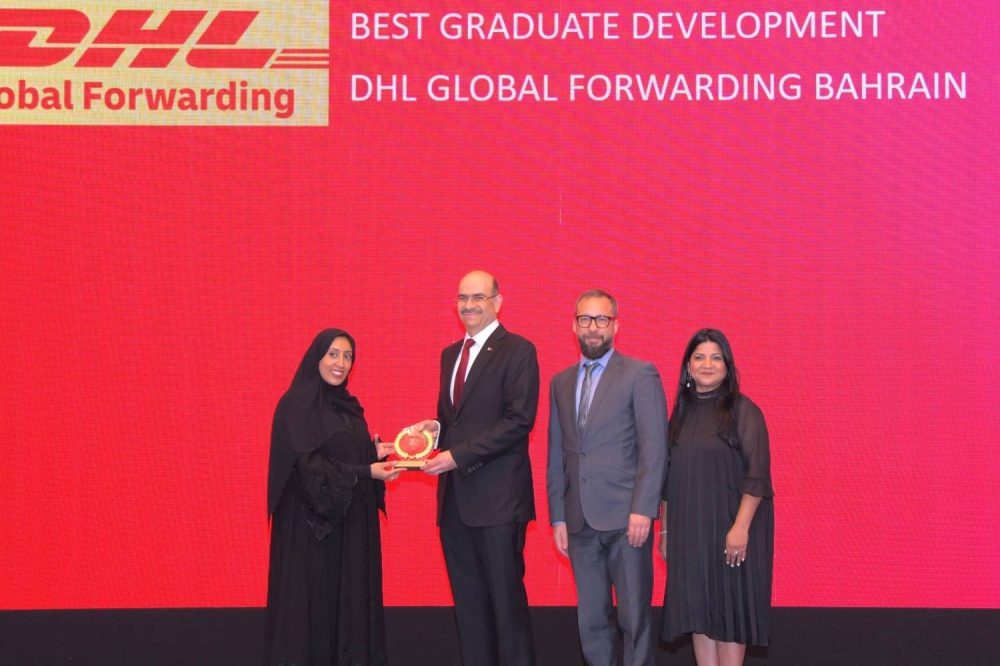 وزير الشؤون القانونية وزير العمل بالوكالة يفتتح المؤتمر السنوي الـ17 لإدارة الموارد البشرية