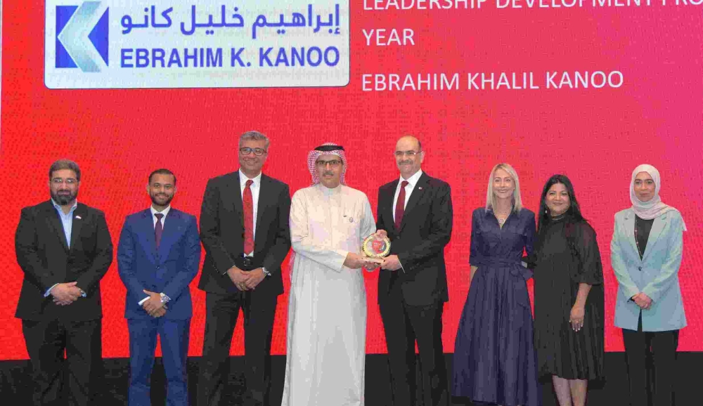 وزير الشؤون القانونية وزير العمل بالوكالة يفتتح المؤتمر السنوي الـ17 لإدارة الموارد البشرية