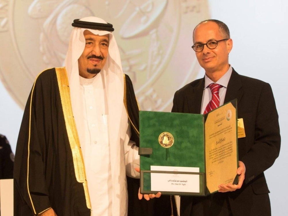 سعودي - أردني يتربّع على عرش نوبل للكيمياء... من هو عمر ياغي؟