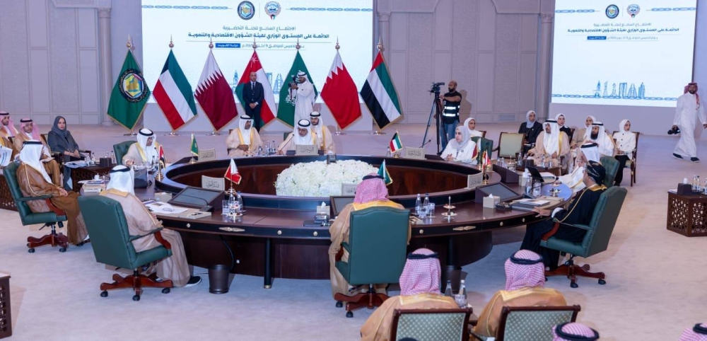 الحمود  يترأس وفد البحرين في الاجتماع السابع للجنة التحضيرية الدائمة على المستوى الوزاري